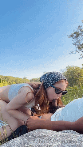 直播onlyfans媚黑博主《Ernaburn》户外口交骑乘黑色肉棒，口交侍奉喜欢黑人大屌。