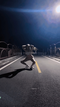 国产推特顶级露脸萝莉母狗 lunana 户外和户外喝尿 遛狗 穿刺调教 狗链拴在户外等等 完整原版43g