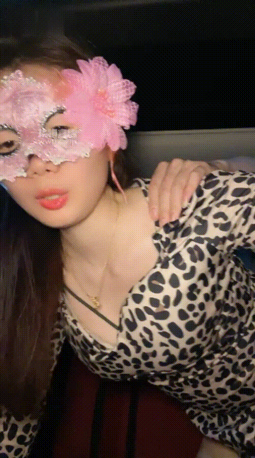 网红玩物社交精选篇《红颜S》淫脚榨精 NTR剧情 户外调教 射爆整合