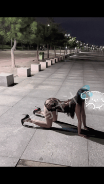 国产顶级舞蹈生 小杏仁和一字马汁汁 户外一字马露出 练功服大劈叉挨插 耳光狗爬暴力调教