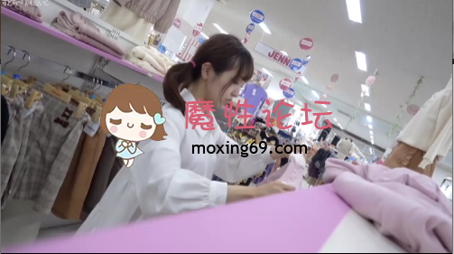 偷拍极品抄底户外露出系列(7)！2.5小时 20V,各种公共场合被CD