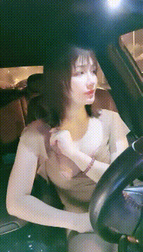 直播户外勾引啪啪《余君赴山海-回眸君犹在》超骚御姐办公室跳蛋 户外车上跳蛋，漏水《58V-46G》