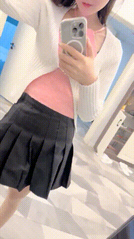 直播淫荡御姐眼镜女教师《王老师》白皙美腿，丝袜高跟，户外车震，喷水《53V45G》