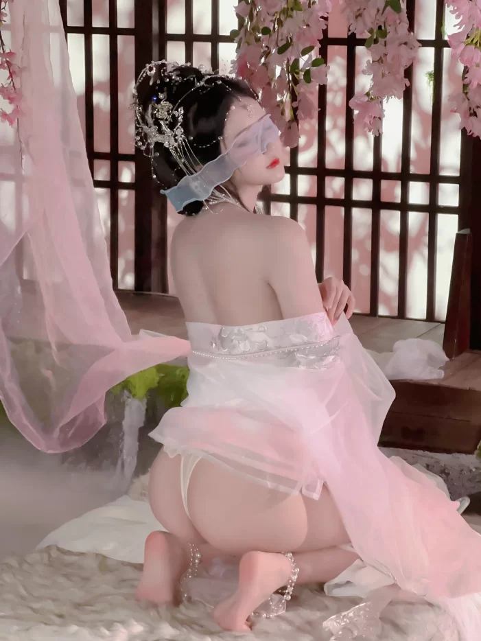 柒柒要乖哦_夏树繁花 [64P+1V] [64P+1V-1.2g]