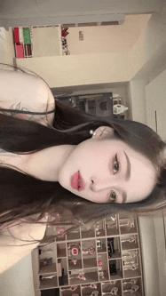 [度盘]快手100多W粉丝大主播 Y姐 下海 揉奶丁字裤骚舞福利 [7v+419m]