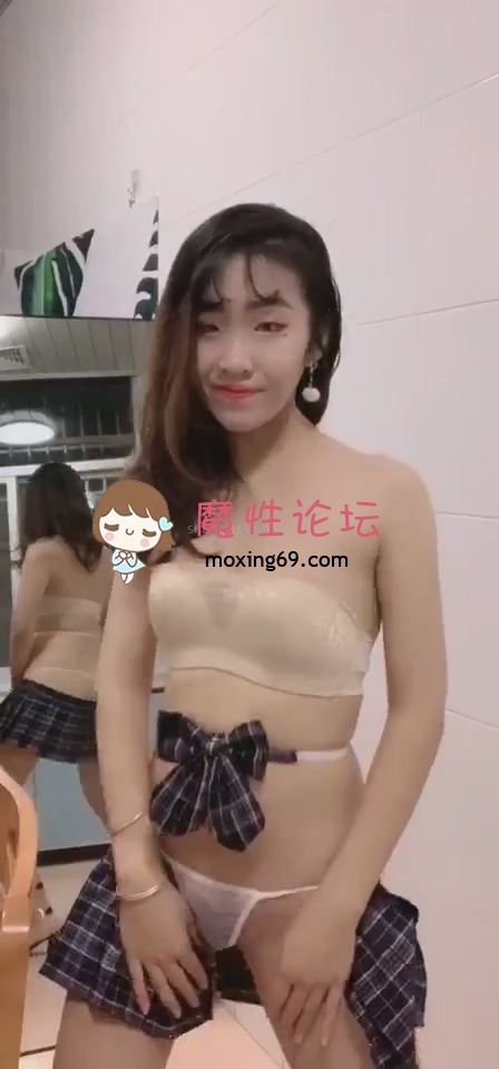 主播《快手》小惠子 付费定制私拍大尺度 果舞紫薇[43V295M][夸克盘]