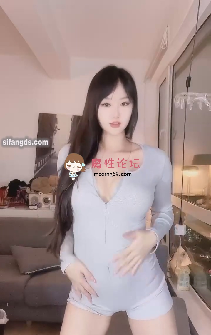 主播《快手》小烧麦 付费定制私拍大尺度 掰比[15V267M][夸克盘]