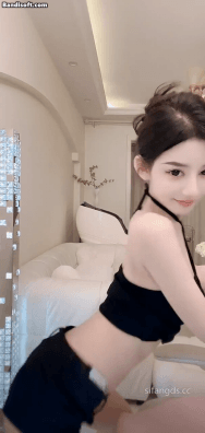 剧情《優片》《快手 孫妮》性感長腿女神 熱褲抖臀 騷表情 騷舞誘惑[2V 3477 MB] [BT]