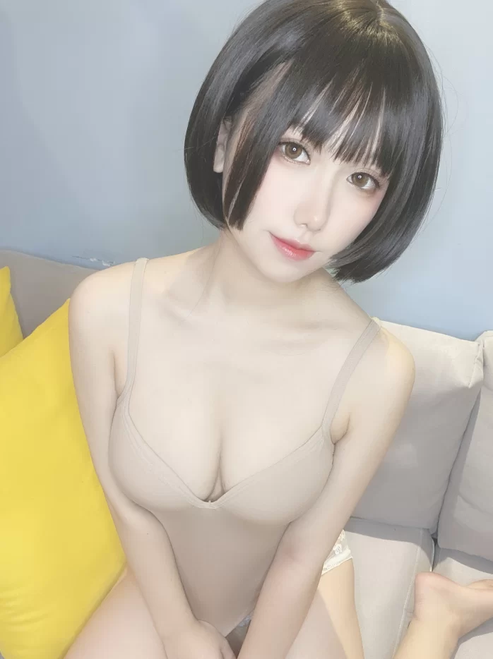 芋圆侑子_邻家姐姐 [206P+10V] [206P+10V-760m]