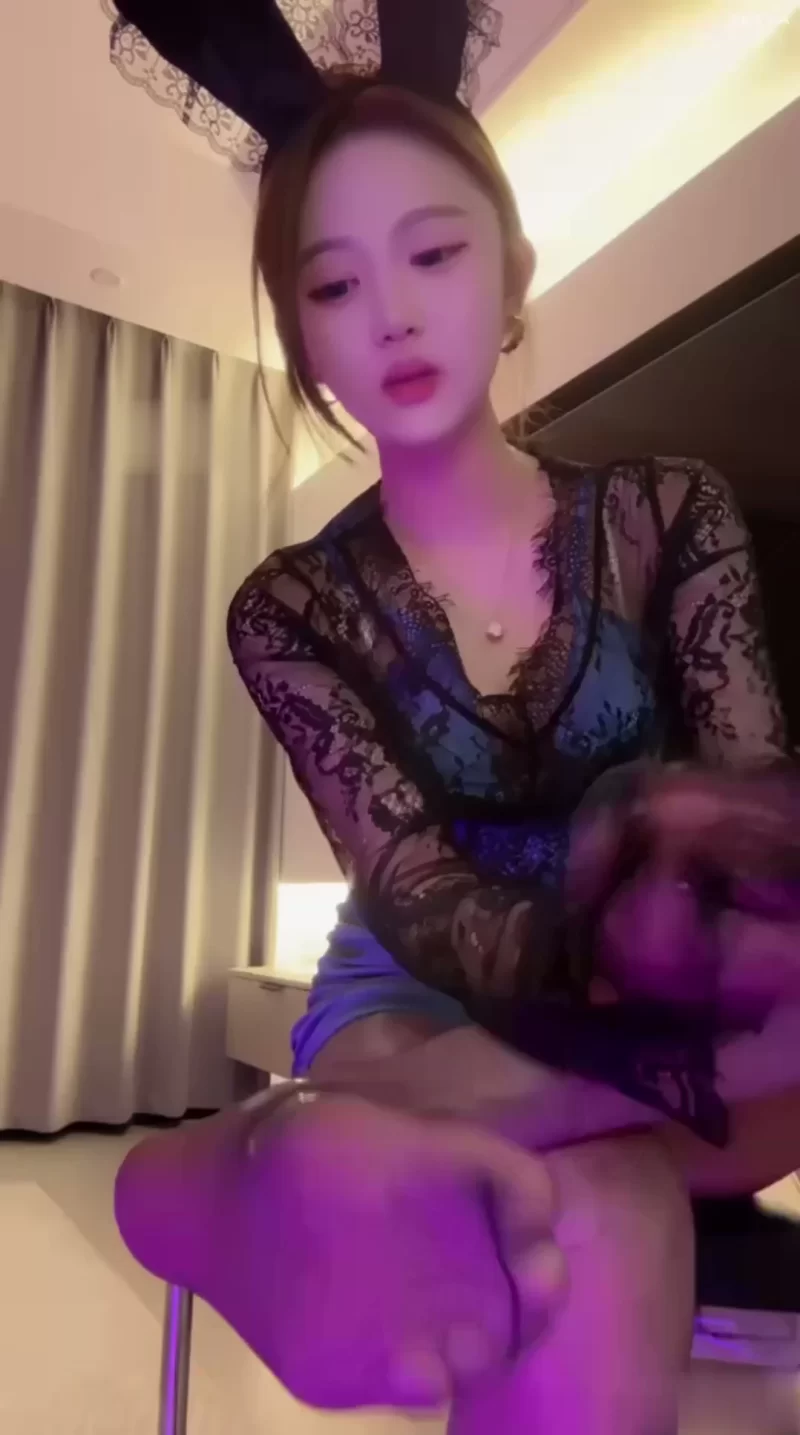 车模尹 - 拍手游戏 跟着主人的速度撸 倒计时三次 [1V-1.54GB]