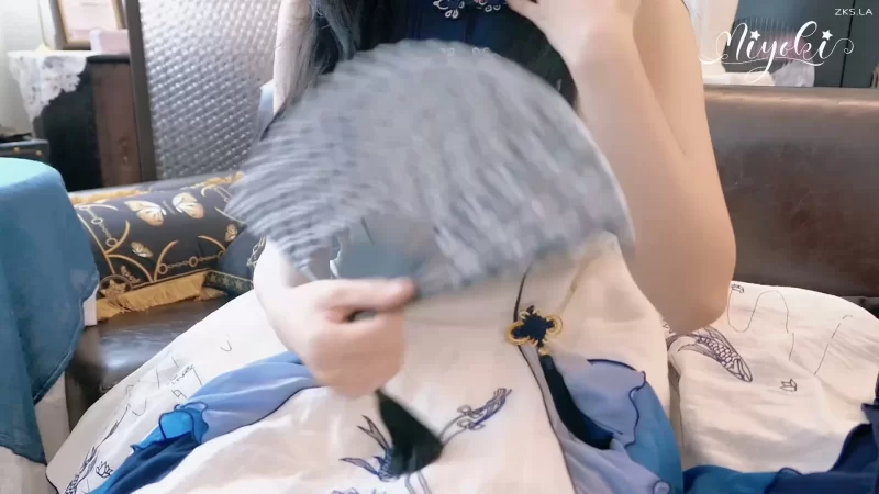 铃木美咲 - 乱世香华 下卷 [1V-1.07GB]