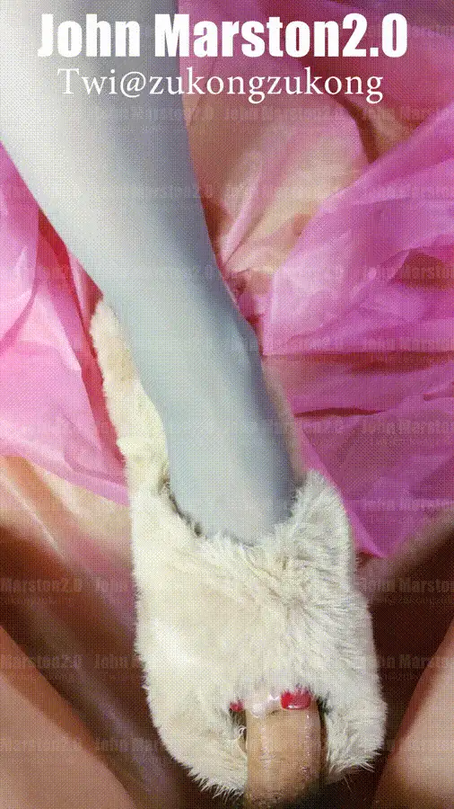 足控大师《johnmarston2.0》玩弄各种COSER妹妹骚脚 [139V-57GB]