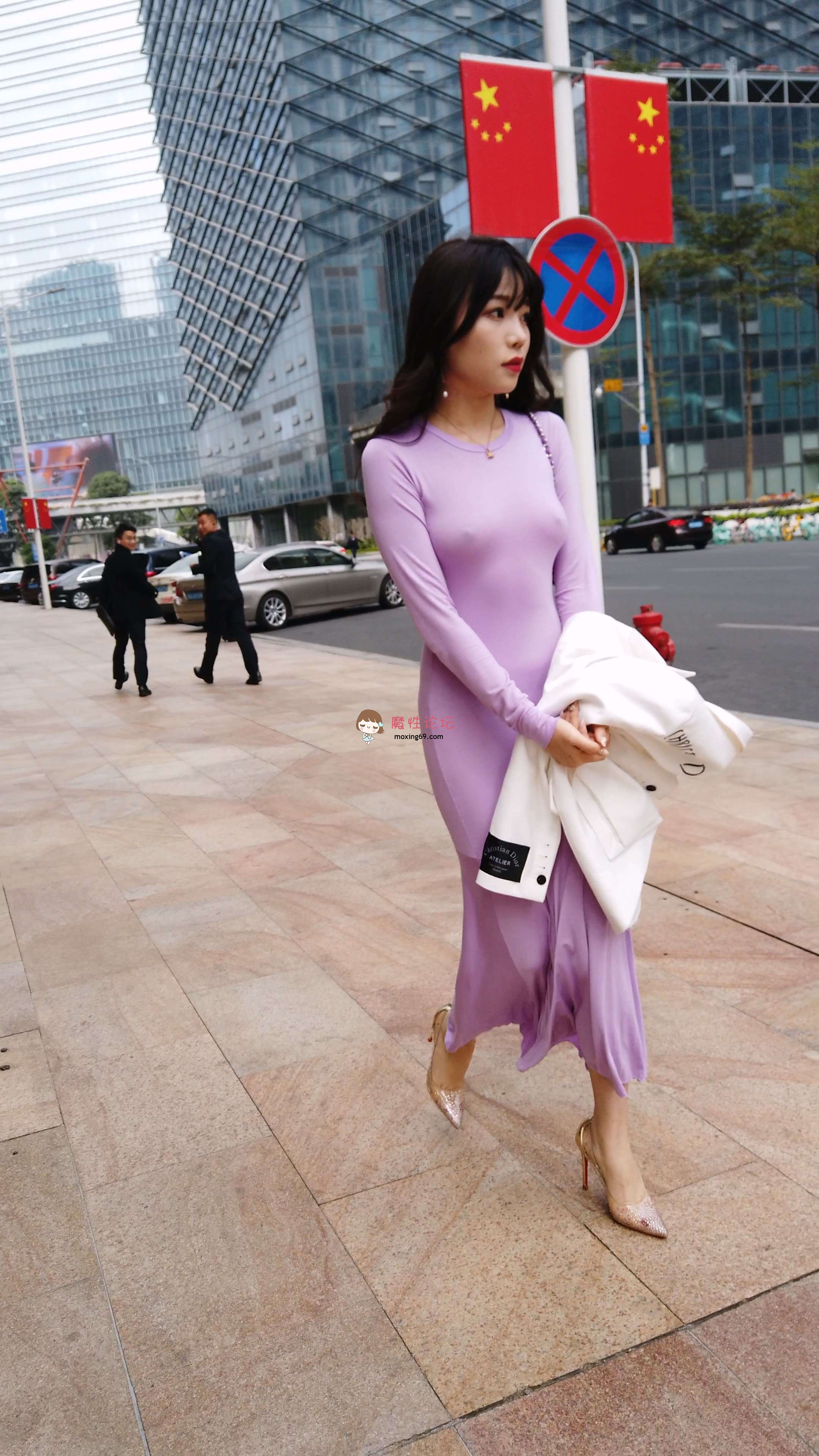 网红写真模特芝芝Booty 尺度福利合集整理+魔镜街拍《5611PV 144G》