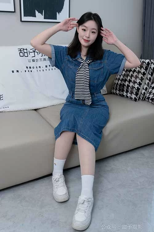 甜予摄影-小葵-牛仔裙白棉袜、薄肉丝 [130p1v-1.8g]