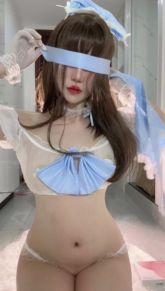 阿薰kaOri_蓝色奶油蛋糕[40P+10V] [40P+10V-700m]