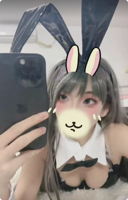 首发《性感小苏》 高价露点视频 [玉足控必看] 会员定制合集 [127P + 43V-1.1GB]