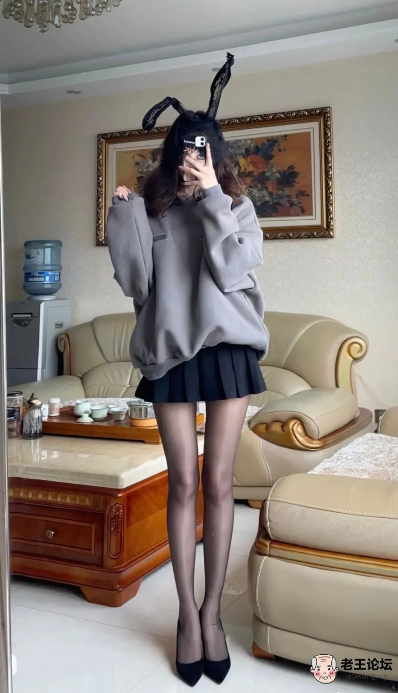 电气鼠 T0级 下架视频28部《28V 59M》《百度云》 [-]