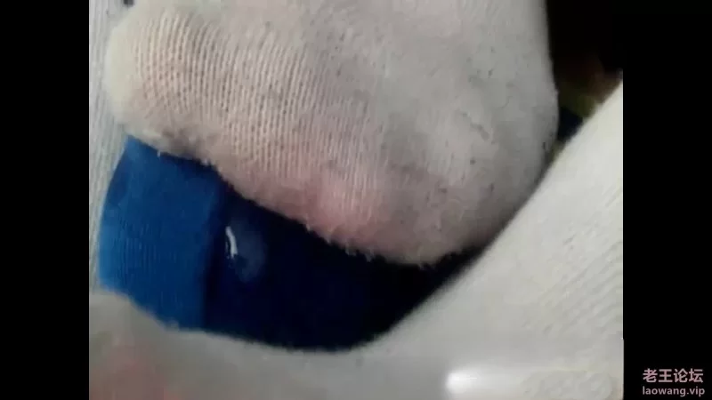 白袜/多p/棉袜/三人校服桌下足交 [1-165]