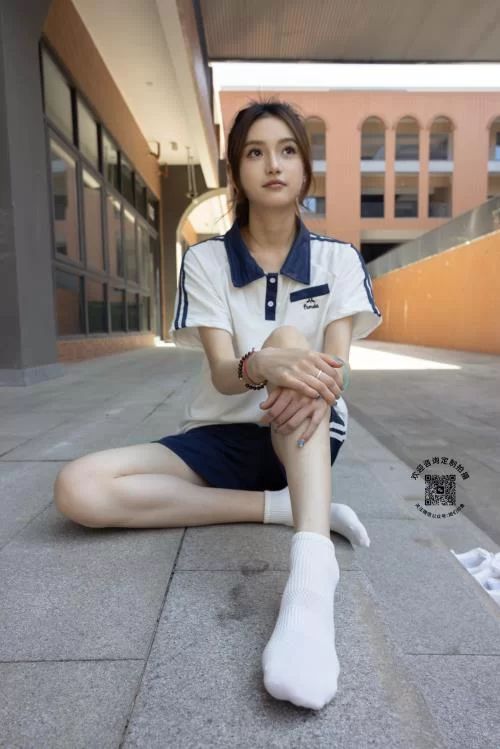 她们印象-南希-校服短裤棉袜裸足[155P1V1.2G百度网盘] [155p1v-1.2GB]