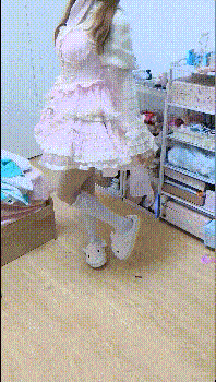 国产自拍淫欲反差小可愛白白嫩嫩的小loli 萌萌的外表下是個小反差婊，白虎小嫩穴  [2V ] [BT]