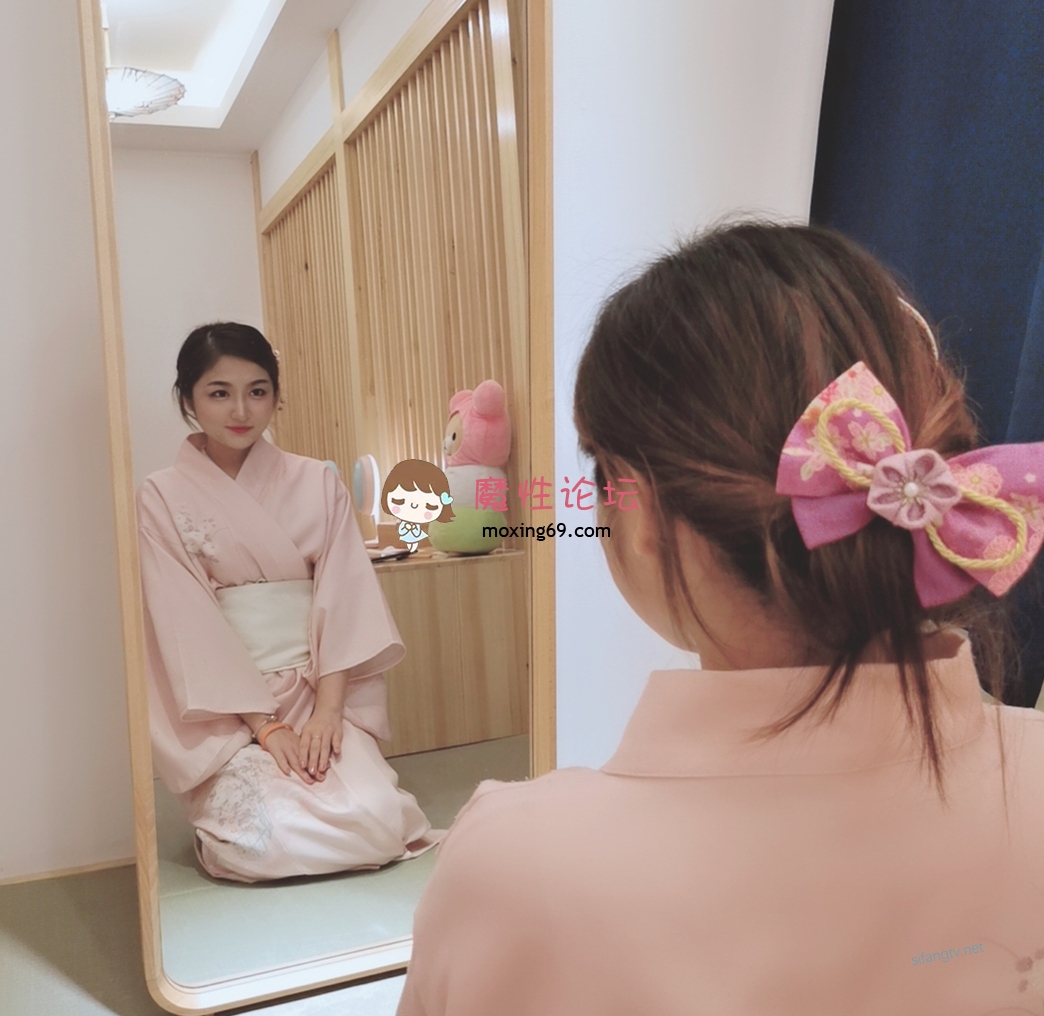 国产《胡子哥》PUA约炮调教大神，学生人妻少妇沦为性奴为他舔屁眼[324V136GB][百度网盘]