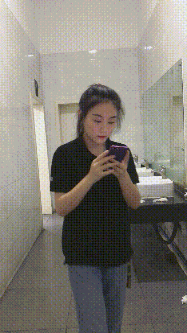 偷拍绝版珍藏《厕拍美女系列》第一人称手持视角 拍完逼再拍脸 4K原档未流出合集《390V+46.5GB+200分》