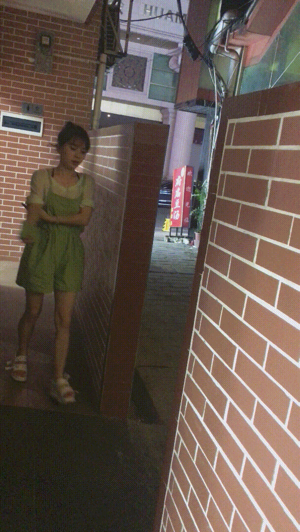 偷拍绝版珍藏《厕拍美女系列》第一人称手持视角 拍完逼再拍脸 4K原档未流出合集《390V+46.5GB+200分》