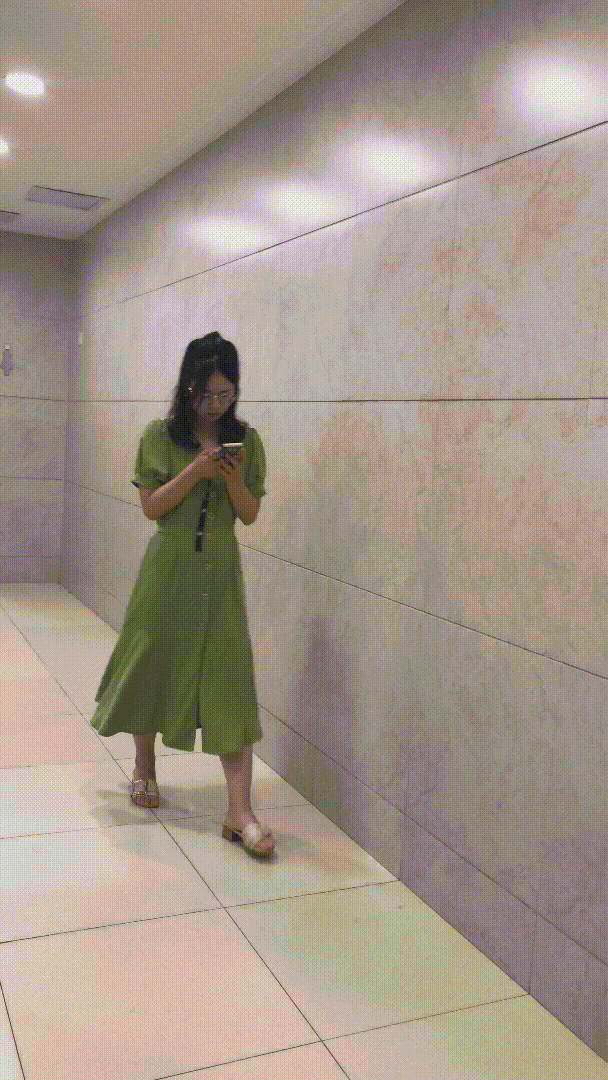 偷拍绝版珍藏《厕拍美女系列》第一人称手持视角 拍完逼再拍脸 4K原档未流出合集《390V+46.5GB+200分》