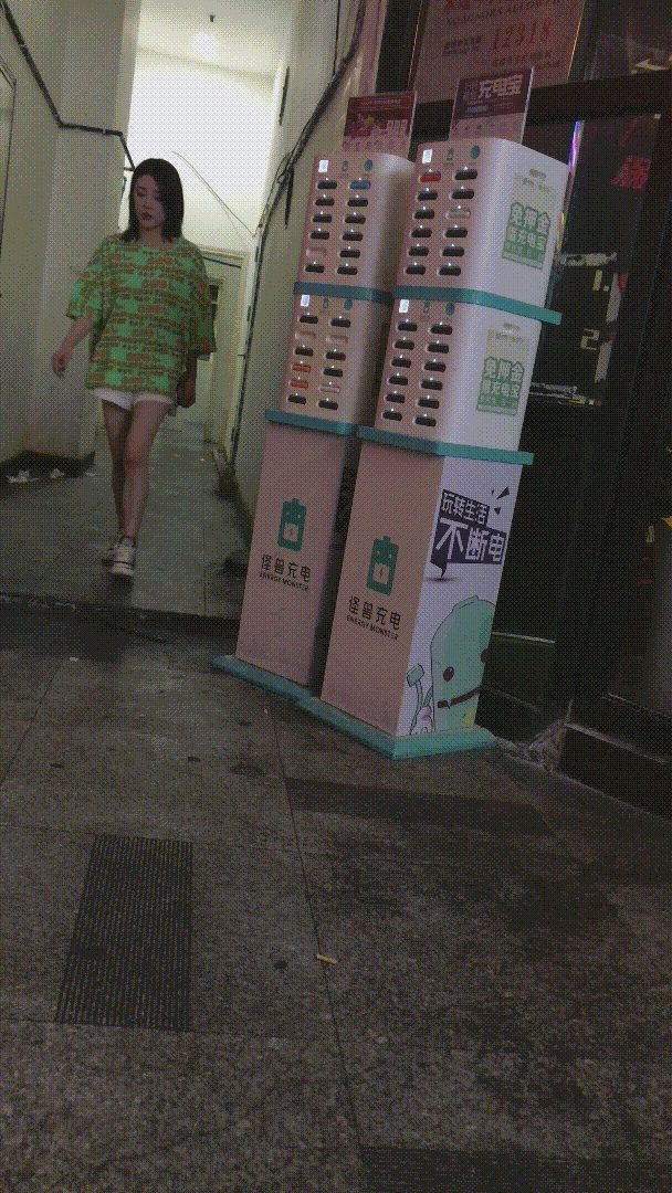 偷拍绝版珍藏《厕拍美女系列》第一人称手持视角 拍完逼再拍脸 4K原档未流出合集《390V+46.5GB+200分》