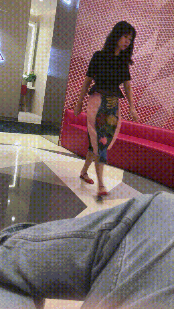 偷拍绝版珍藏《厕拍美女系列》第一人称手持视角 拍完逼再拍脸 4K原档未流出合集《390V+46.5GB+200分》