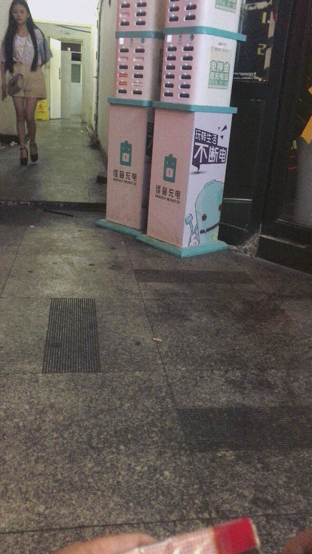 偷拍绝版珍藏《厕拍美女系列》第一人称手持视角 拍完逼再拍脸 4K原档未流出合集《390V+46.5GB+200分》