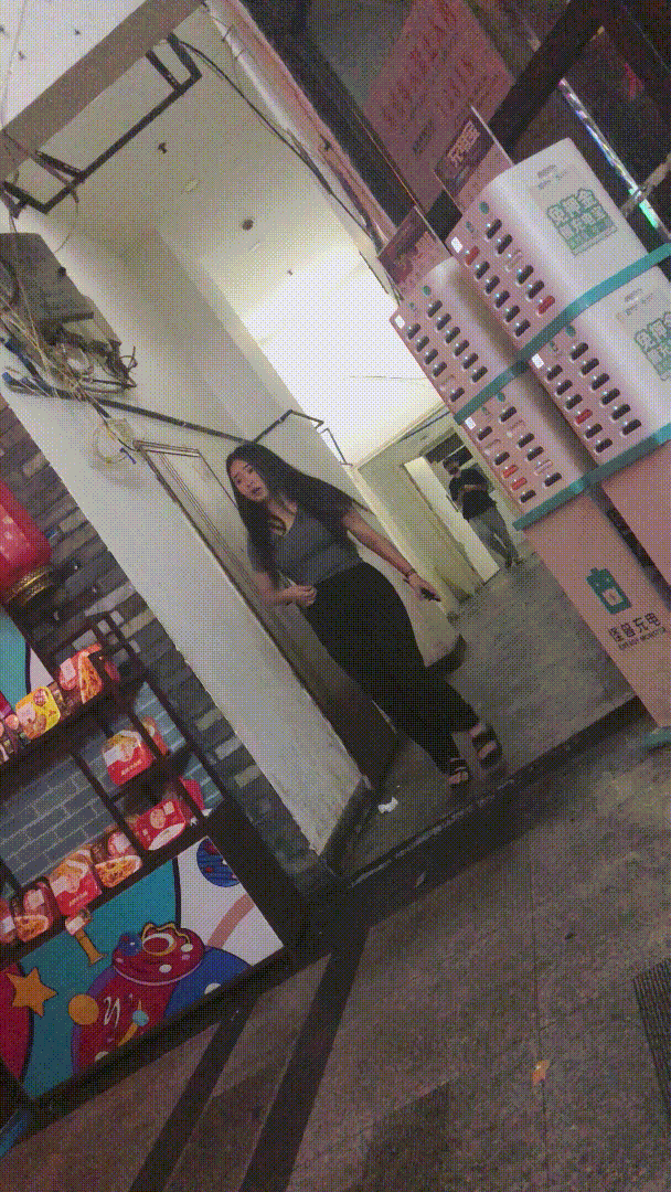 偷拍绝版珍藏《厕拍美女系列》第一人称手持视角 拍完逼再拍脸 4K原档未流出合集《390V+46.5GB+200分》