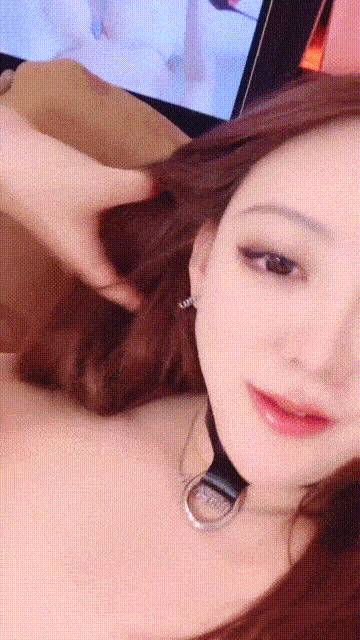 剧情童话诸葛》重磅女神回归 明星级颜值 超赞身材 粉嫩美穴 自慰特写[2V 3674 MB] [BT]