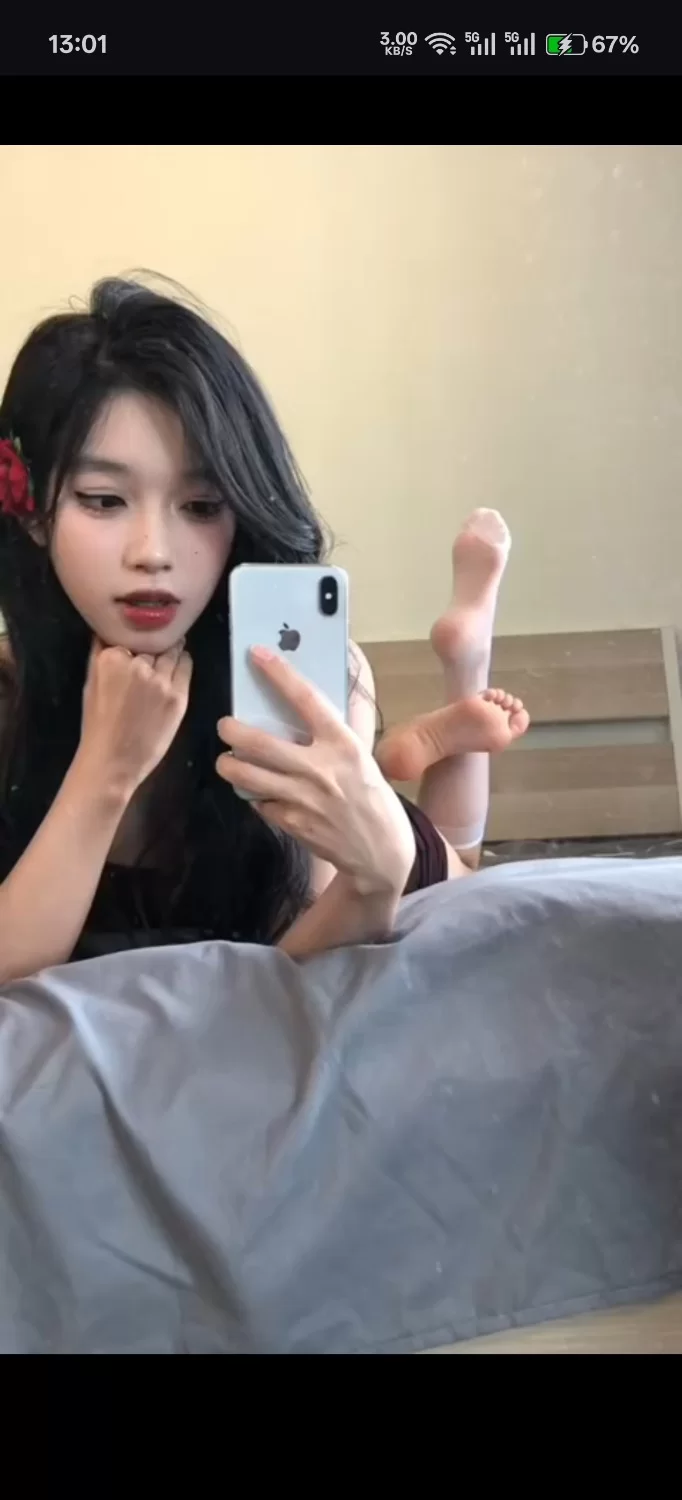 裸足足控裸足视频合集+抖m视频/脚脸同框/恋足/裸足/玉足/足拍/抖m [26v-1.59GB]