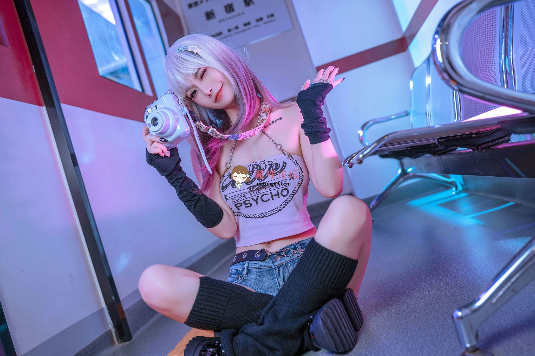 国产自拍桃良阿宅 - 地铁 [48P-394MB]