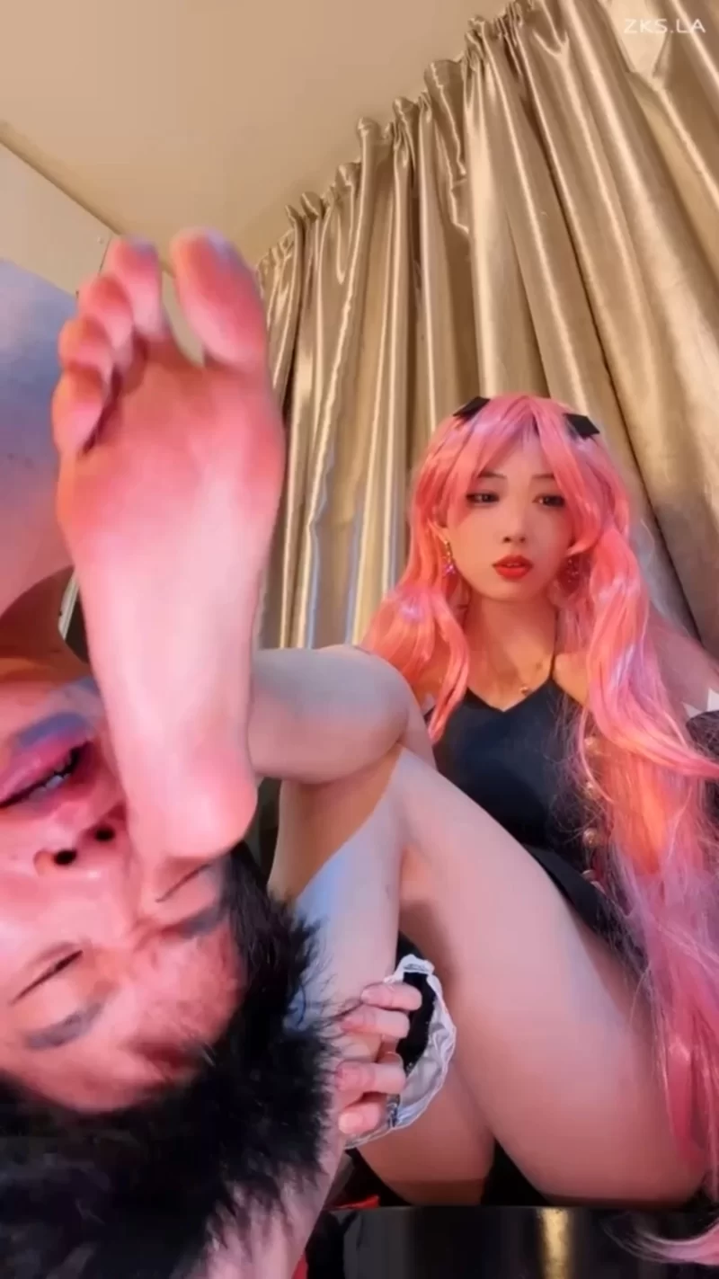 佳佳 - cos八神重子调教 [1V-857MB]