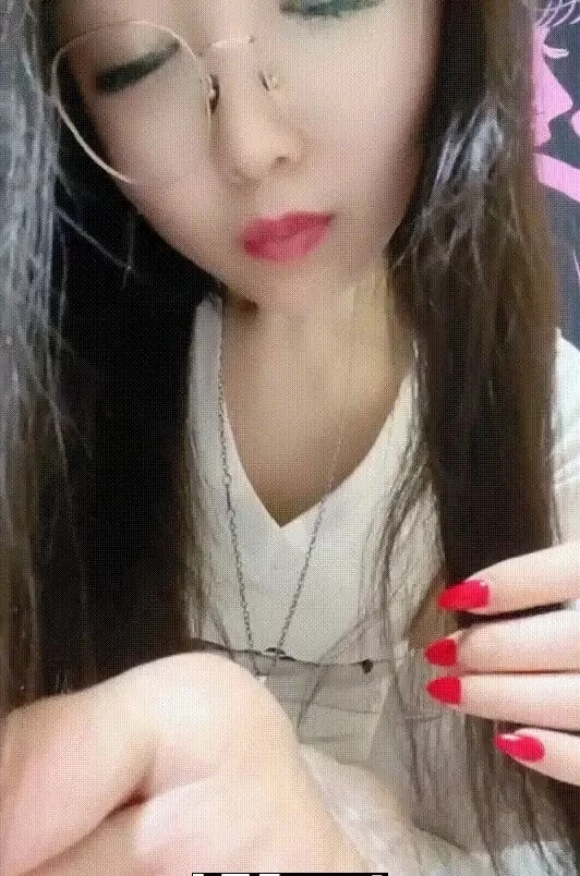 [转载搬运] 《玩物直播》 哼哼s（林清雅）视频合集 [37V+17G][百度盘] [37v-17g]