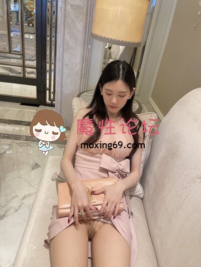 网红《全网最全》超高颜值极品丝足美腿女神《Chloe霏霏 》福利付费视图全集《6900P-164V-87G》