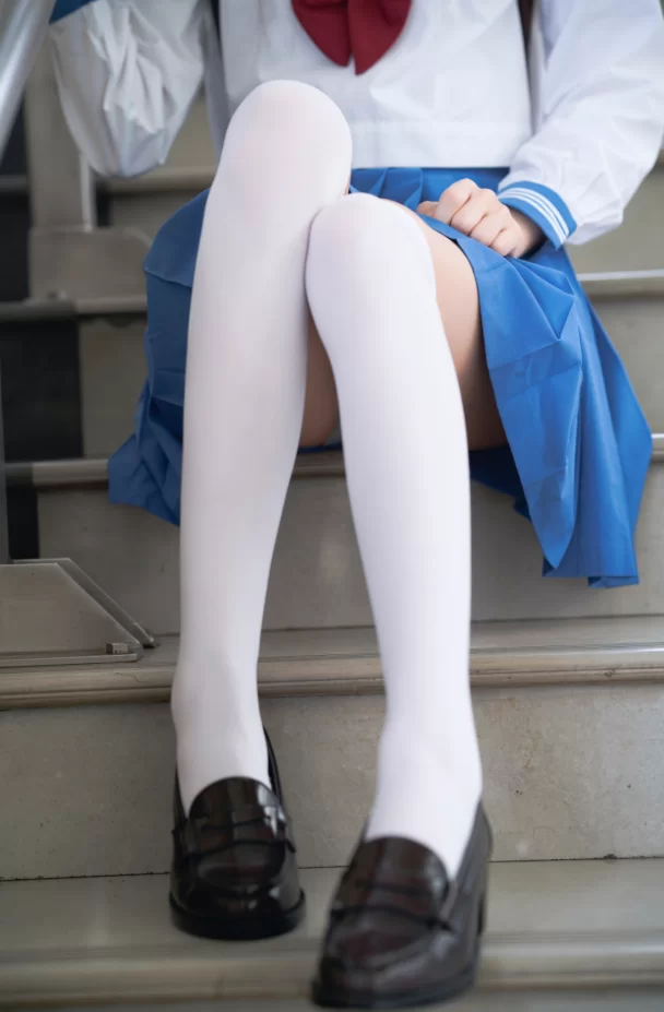 桜桃喵_地铁JK [33P] [33P-400m]