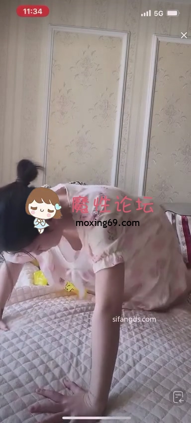 主播《抖音》 N多颜值主播各显神通 擦边 闪现走光合集[1035V6.54G][夸克盘]