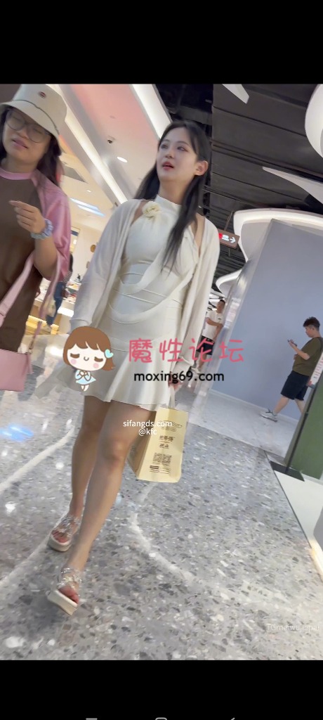 《度盘》TrumpKFC抄底系列2025年5月合集[24V-24.7G]