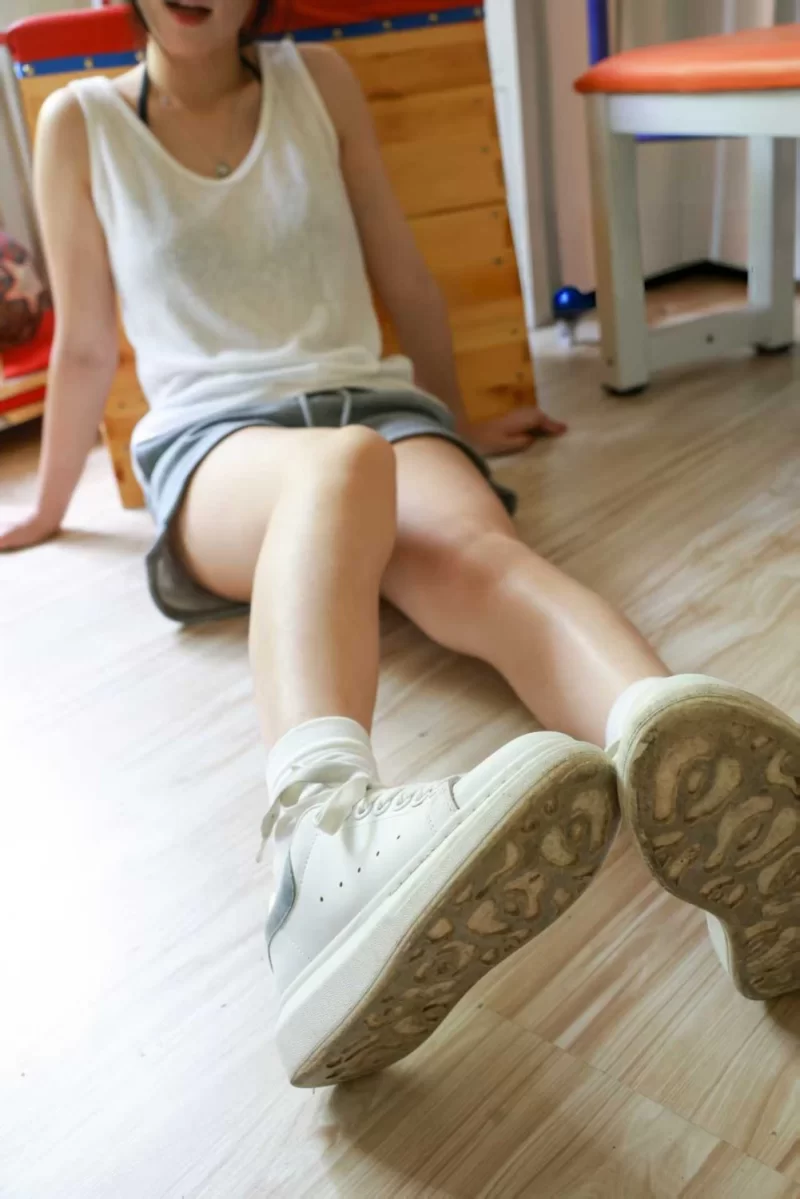 imzsock2025-28白袜学妹 [96p➕1v-1.9g]