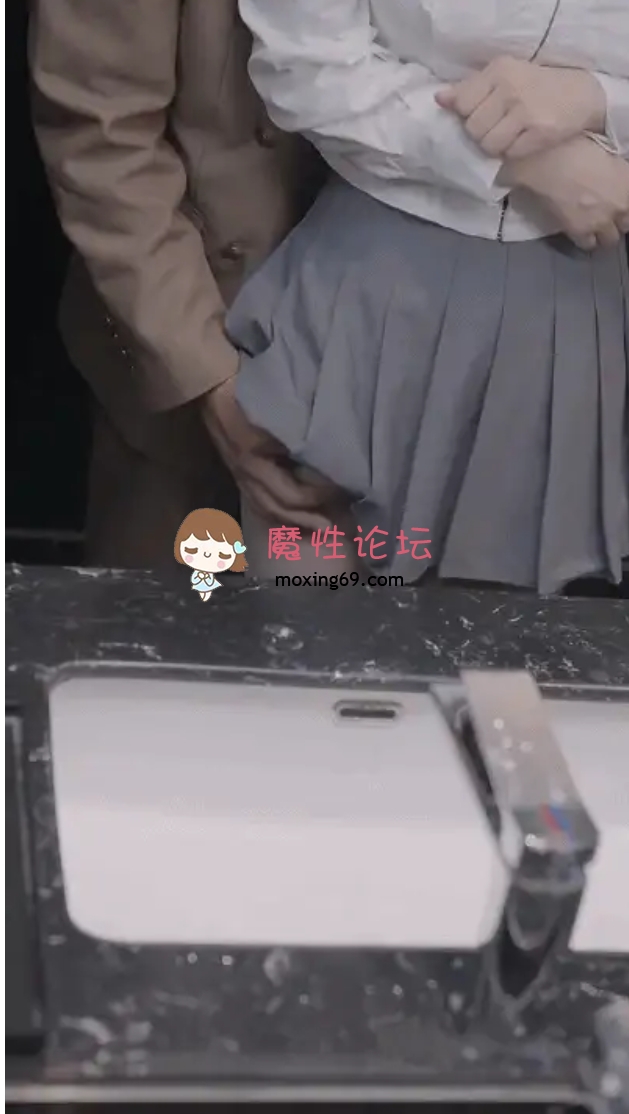 国产自拍最强NTR擦边短剧没有之一——小粉嫩 [26V+1.18G][百度网盘]