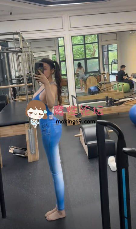 国产自拍[度盘]抖音40W粉丝短剧演员❤️金美娜❤️大奶情趣制服服务金主