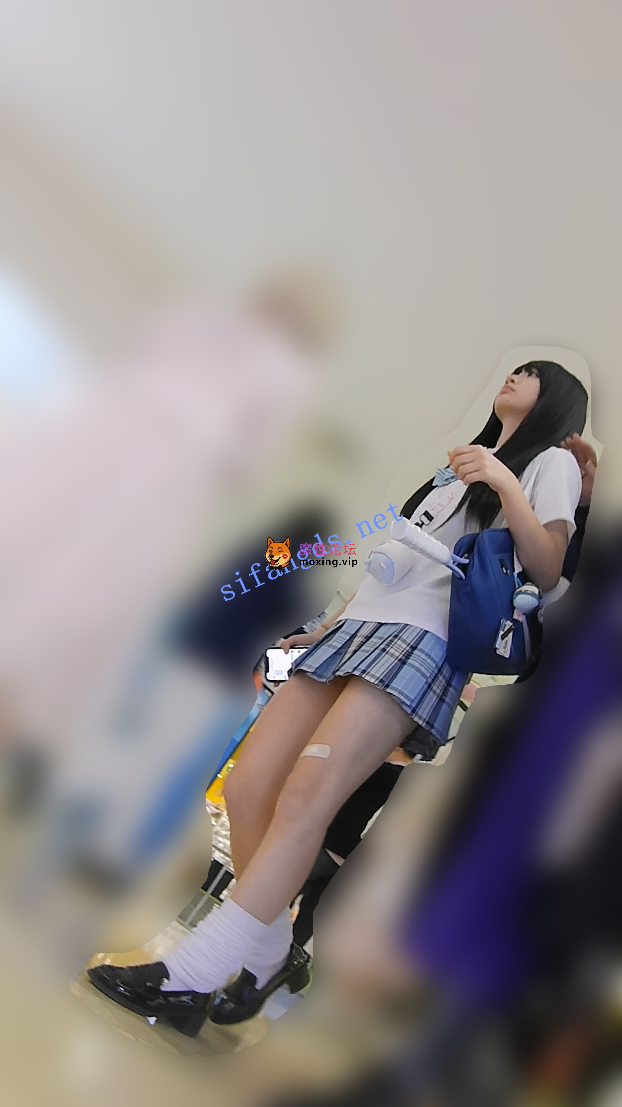 偷拍『D·D』某房近期内购抄底11部小合集《 11V+15.7G-直链》