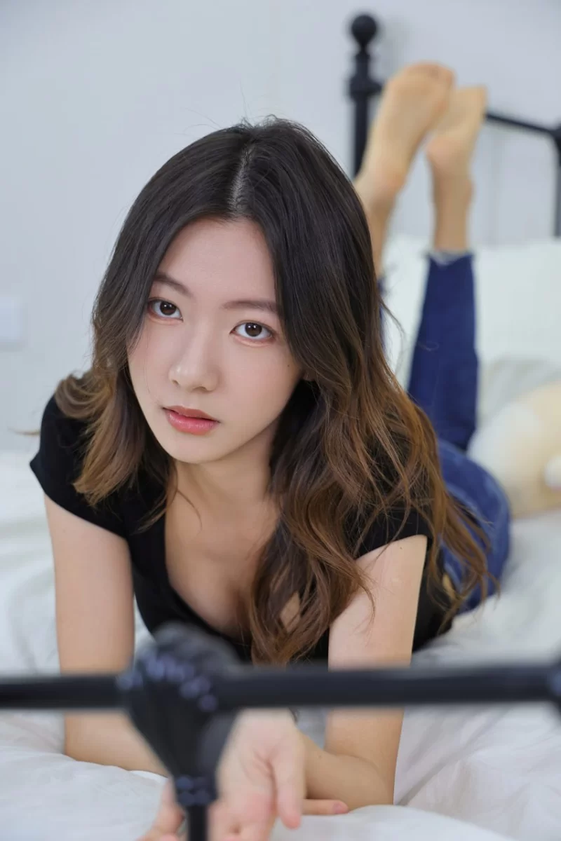 绮梦摄影淇淇，稀缺搬运 [1V-2.2GB]