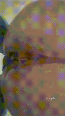 偷拍全网首发《顶级厕拍》手持贴逼抄底大学生舞蹈生全是嫩逼「某房原版」合集《22.3G+165V》百度