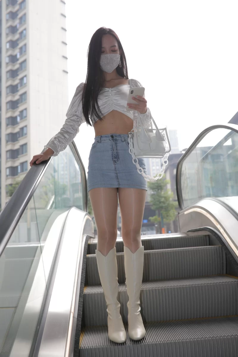 凯恩街拍摄影-牛仔裙小姐姐 [302p-309MB]