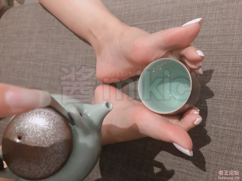 4.0自购酱mikic会员美足图包裸足高跟美甲板鞋丝袜（无漏） [1v+330p-1.89g]