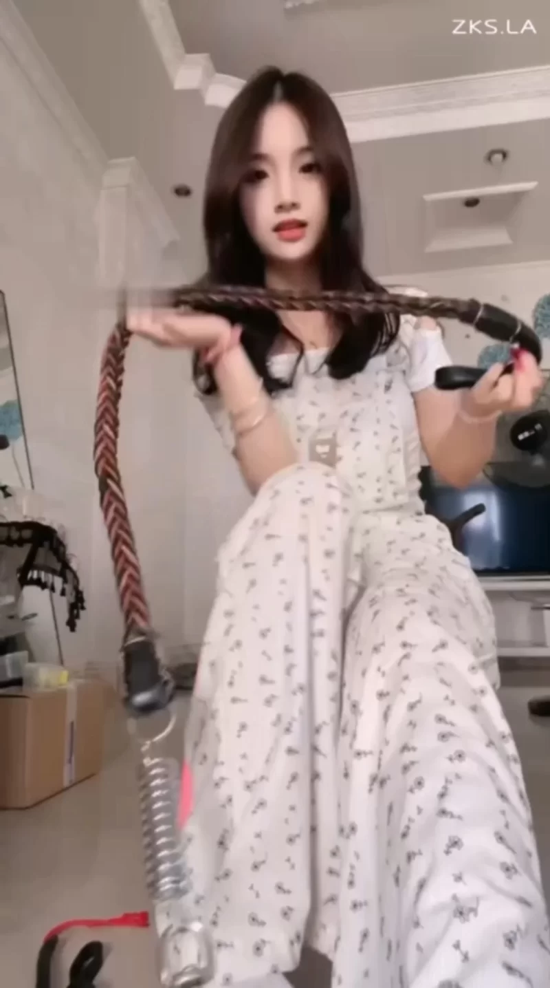 香芋朱朱 - 鞭子 [1V-2.10GB]